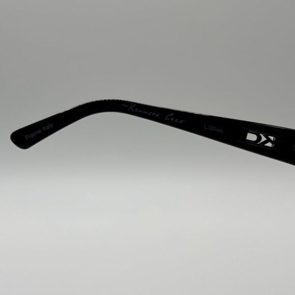 NOS Vintage Y2K Designer Sunglasses | Kenneth Cole | KC 201 | Narrow Black Zyl